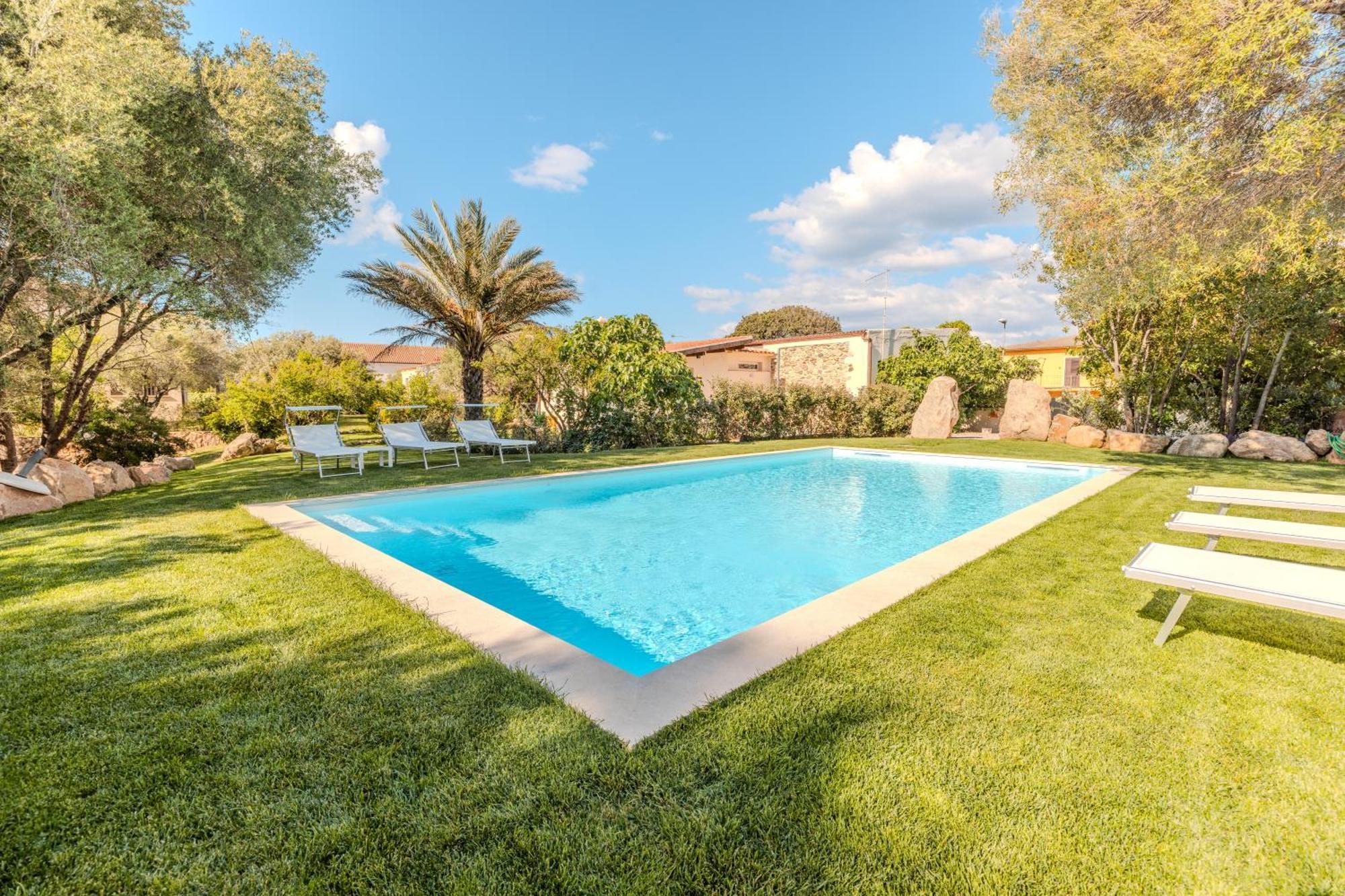 Stazzo San Teodoro L'Olivastro Piscina Condivisa Apartment Exterior photo